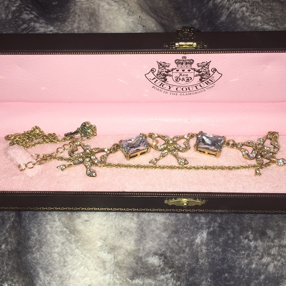 Juicy couture necklace